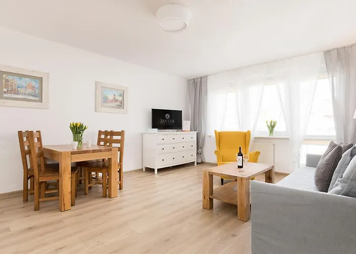 Jantar -port Ul. Westerplatte * Колобжег